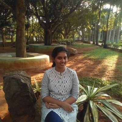 Profile Picture of Archana Loganathan (@archan_l) on Twitter