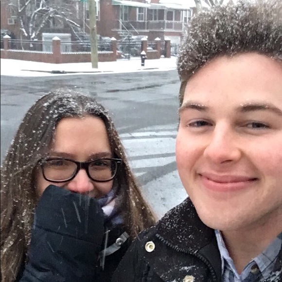 Profile Picture of Dan Fratello (@danfratello) on Poshmark