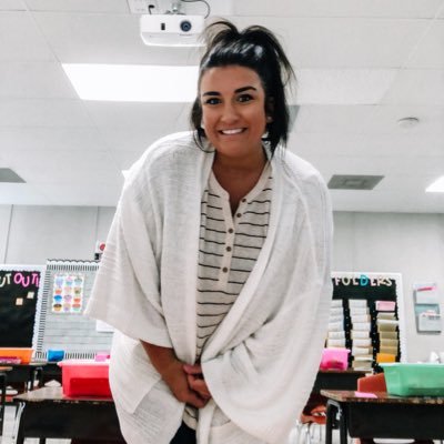 Profile Picture of Hallie Nicole (@bryant_hallie) on Twitter