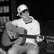 Profile Picture of Justin Garfield (@snowguy54) on Youtube