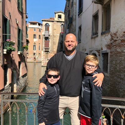 Profile Picture of Kevin Stiverson (@Stivey8) on Twitter