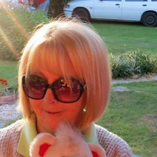 Profile Picture of Ana Ceroni (@ana.ceroni.7) on Facebook