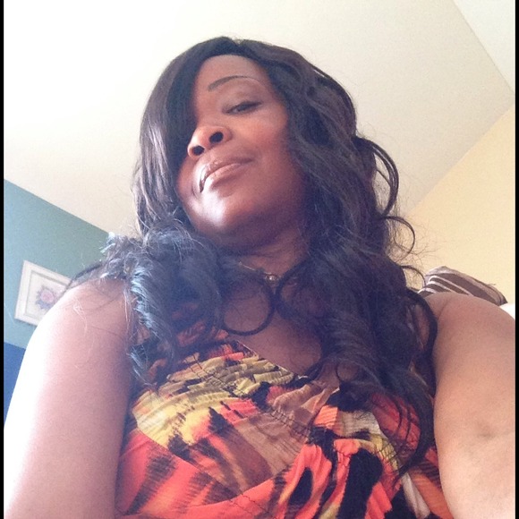 Profile Picture of Priscilla Casey (@cookie300m) on Poshmark