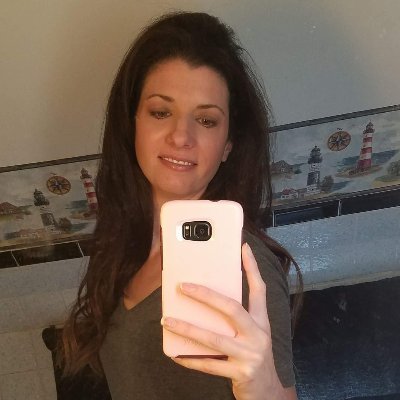 Profile Picture of Lisa Famiglietti (@LisaFamigliett1) on Twitter