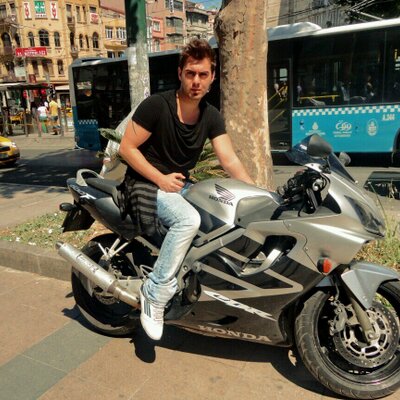 Profile Picture of Milad Shakourian (@MiladShakourian) on Twitter