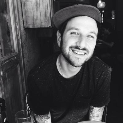 Profile Picture of Alex Katz (@AcmeBombs) on Twitter