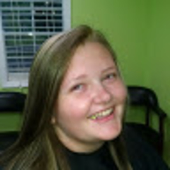 Profile Picture of Whitney Thursby (@whitney_thursby) on Poshmark