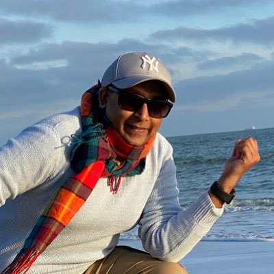 Profile Picture of Ashish Upadhyaya (@ashishsomu) on Twitter