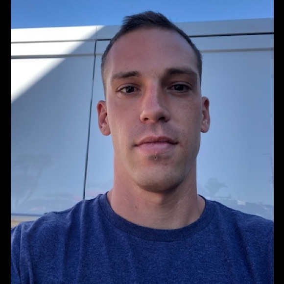 Profile Picture of Matthew Bickman (@mattbdickman89) on Poshmark