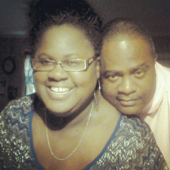 Profile Picture of Shawna Mclean (@iseeyou04) on Poshmark