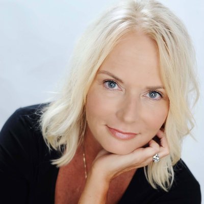 Profile Picture of Dr.Lisa Reed (@DrLisaReed) on Twitter
