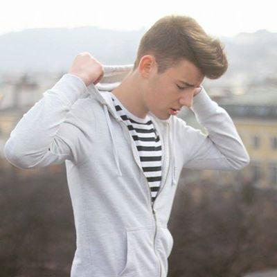 Profile Picture of Hajdu Steve (@hajdustevebarna) on Twitter