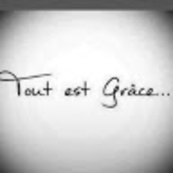 Profile Picture of Priscilla Browne (@dedepadiki) on Poshmark