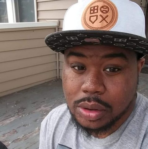 Profile Picture of Omar Nelson (@stylez_716) on Poshmark