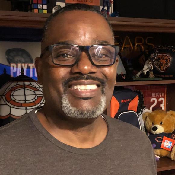 Dietrich Howleit sr. - Poshmark Profile Picture of Dietrich Howleit sr. (@howdj39) on Poshmark