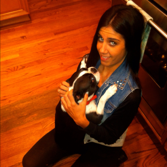 Profile Picture of Joanna Pavlopoulos (@joanna819) on Poshmark