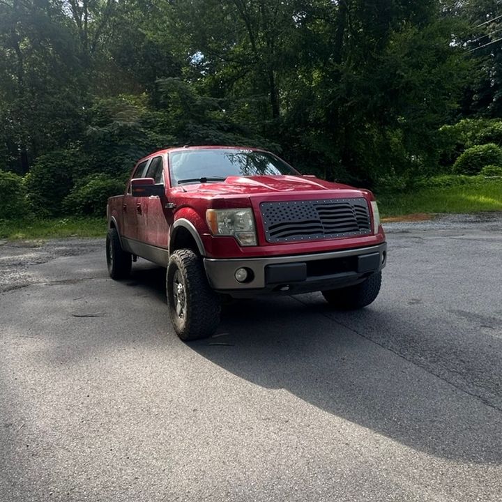 Profile Picture of zacharyycole (@zacharyycole) on Tiktok