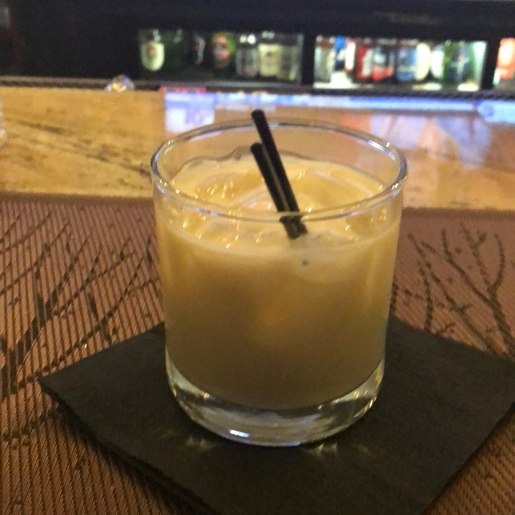 Profile Picture of Chanelle Osko (@caosko) on Poshmark