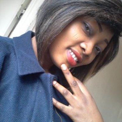 Profile Picture of Miss Ivy Stone (@mavisivie) on Twitter