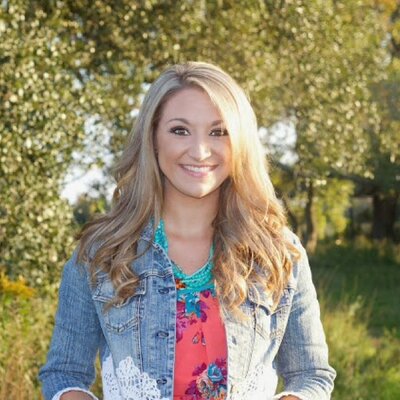 Profile Picture of Stephanie (@MrsStephHoward) on Twitter