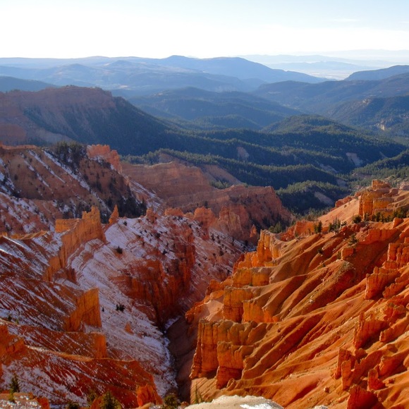 Profile Picture of Helen Matzick (@hulenm) on Poshmark