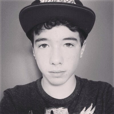 Profile Picture of Kyle Symes (@kyle_symes) on Twitter