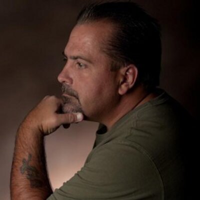 Profile Picture of Ethan Brady (@KathrynEthan) on Twitter