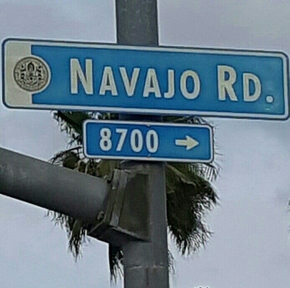 Freda Tsinnie - Poshmark Profile Picture of Freda Tsinnie (@atsinnie) on Poshmark