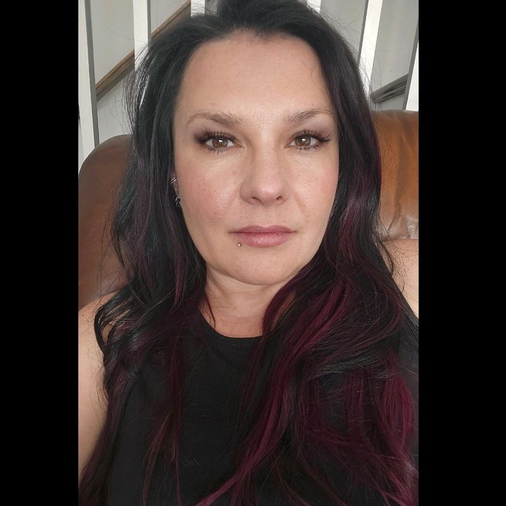 Profile Picture of Cindy Bernier (@cindychassebernier) on Tiktok