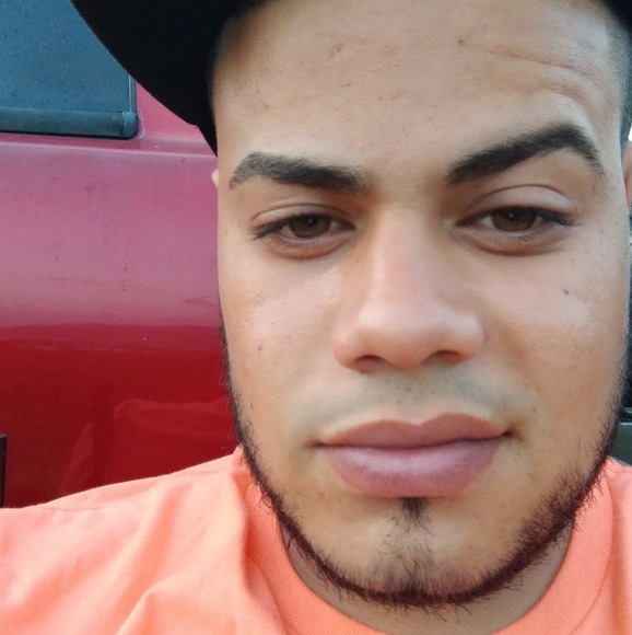 Profile Picture of Joshua Sepulveda (@joshuacastro31) on Poshmark