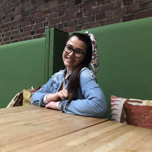 Profile Picture of Alexandra Lucaj (@alexandralucaj) on Poshmark