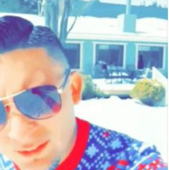 Profile Picture of Steven Fonseca (@foes80) on Poshmark