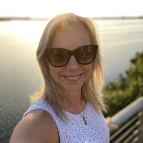 Profile Picture of Amy Umpleby (@amybumblebee) on Pinterest
