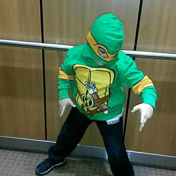 Profile Picture of Marianne Sammataro (@marisamma6) on Poshmark