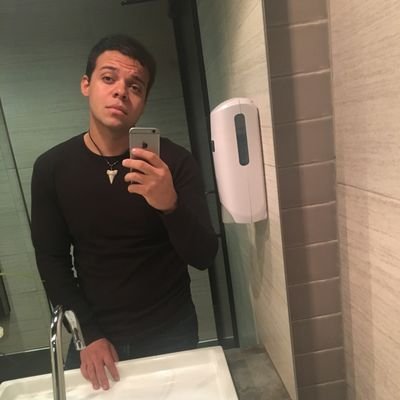 Profile Picture of Kenneth Santiago (@KJ82345) on Twitter