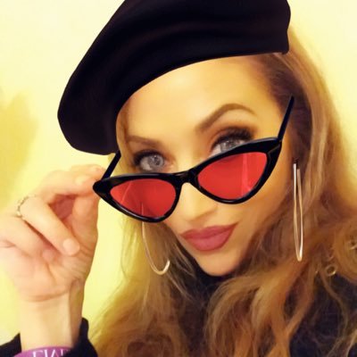 Profile Picture of Lisa Wold (@LisaAWold) on Twitter