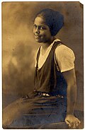 Profile Picture of Gwendolyn B. Bennett - Wikipediaon Wikipedia