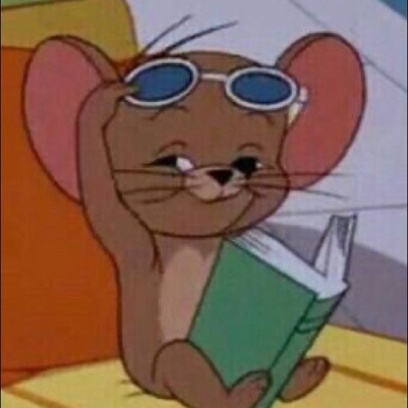 Profile Picture of Gia Berlus (@giabelrus) on Poshmark