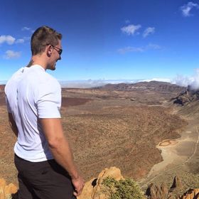 Maximilian Schultes - Pinterest Profile Picture of Maximilian Schultes (@454d41494c) on Pinterest