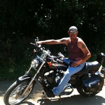 Profile Picture of Steve O Hansel (@alchoholand) on Twitter