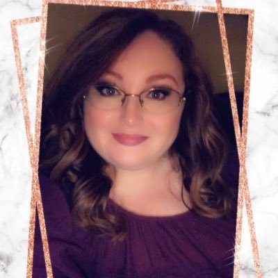 Profile Picture of  💜Karen 💜 (@sassy_fiery) on Twitter