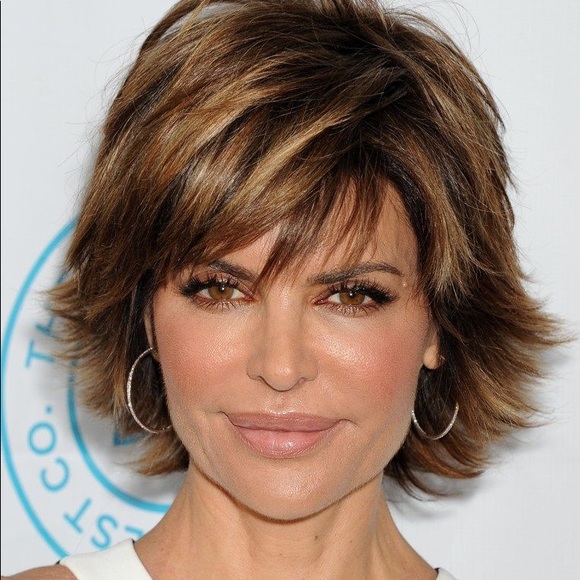 Profile Picture of Janine Heyse (@janine_heyse) on Poshmark