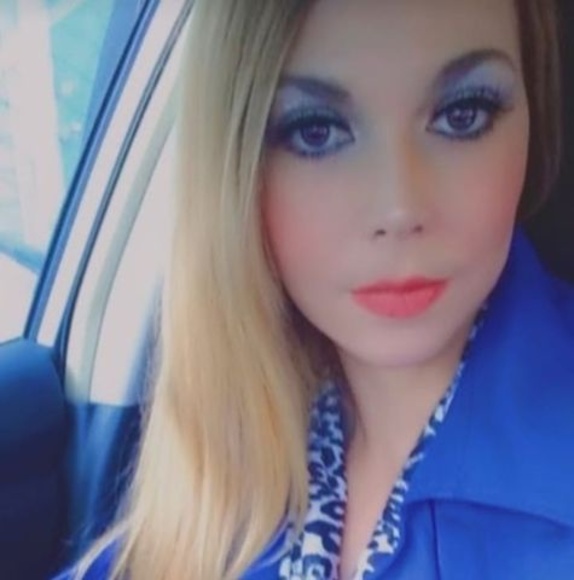 Profile Picture of Laura Redner (@lauraredner) on Poshmark