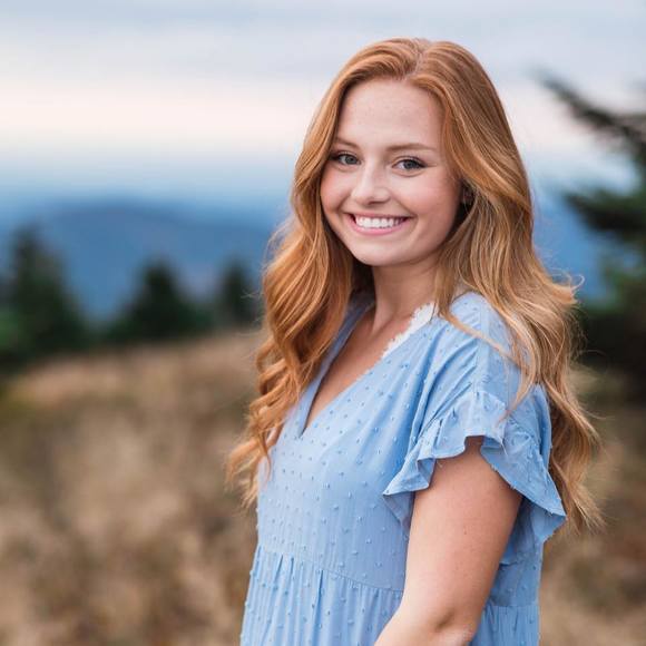 Profile Picture of Jordan Rumley (@jordanrumley) on Poshmark