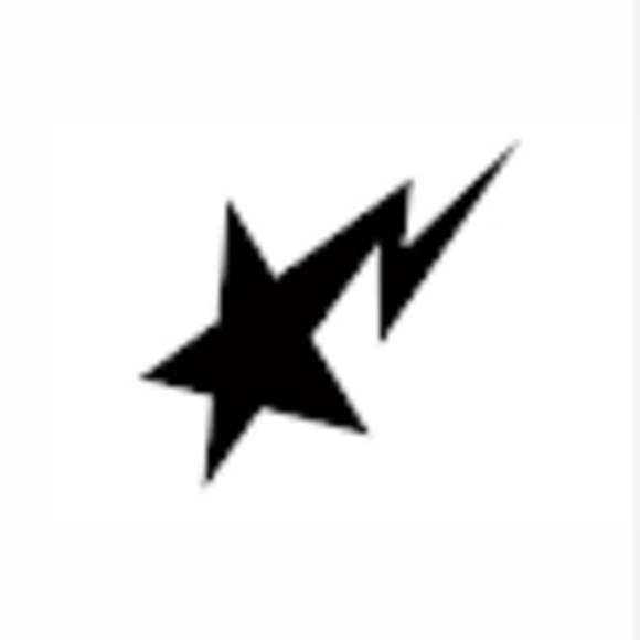 Profile Picture of Hala Al khalaf (@halaalkhalaf11) on Poshmark