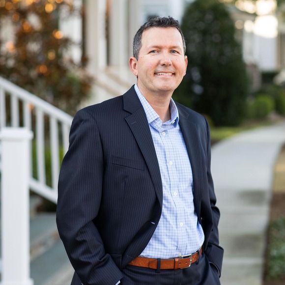 Profile Picture of Robert Dove (@rwd1976) on Poshmark