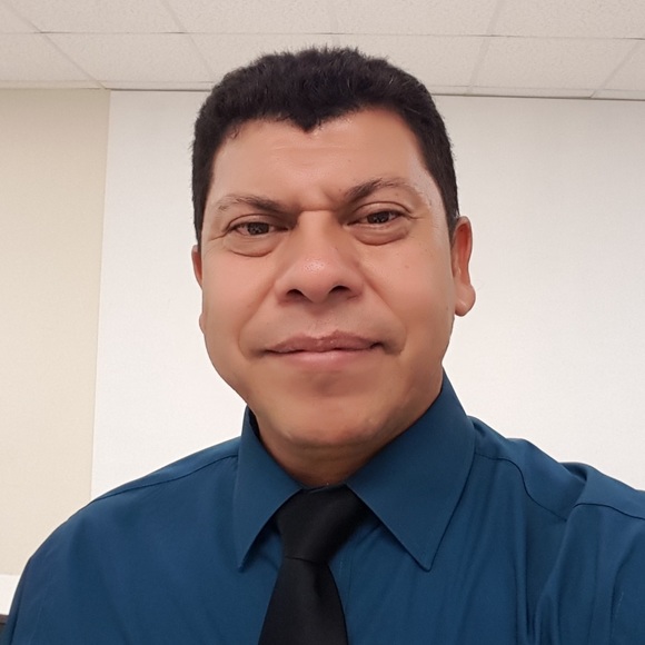 Profile Picture of Samuel Gaytan (@sxg5796) on Poshmark