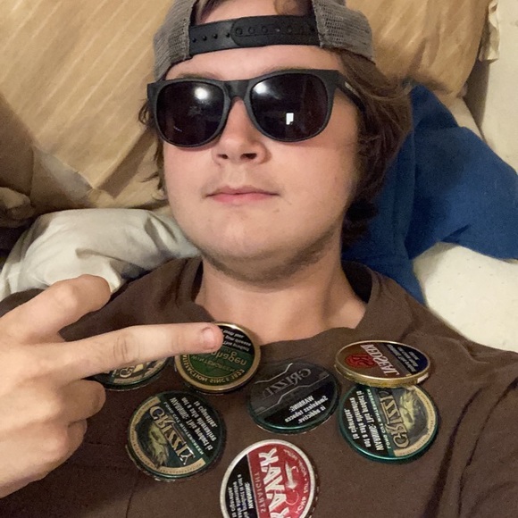 Profile Picture of Justin Mitchell (@justinmitche738) on Poshmark