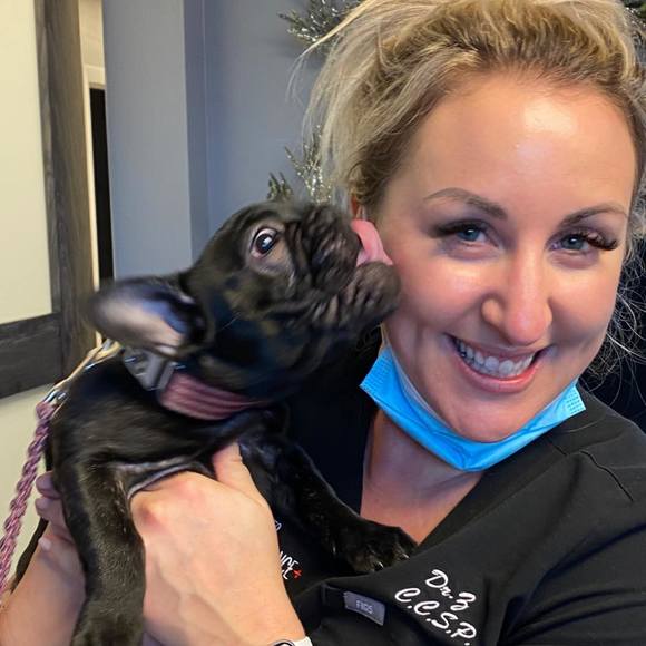 Profile Picture of Mandy Zimmerman (@drzdc) on Poshmark