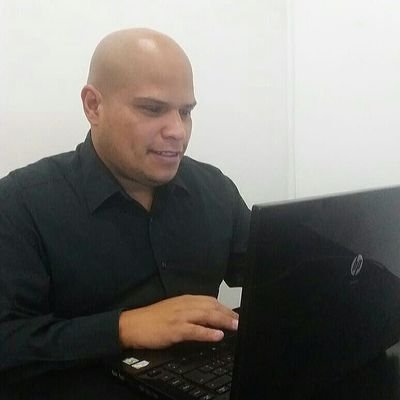 Profile Picture of Reiner Izturriaga (@rizturriaga) on Twitter